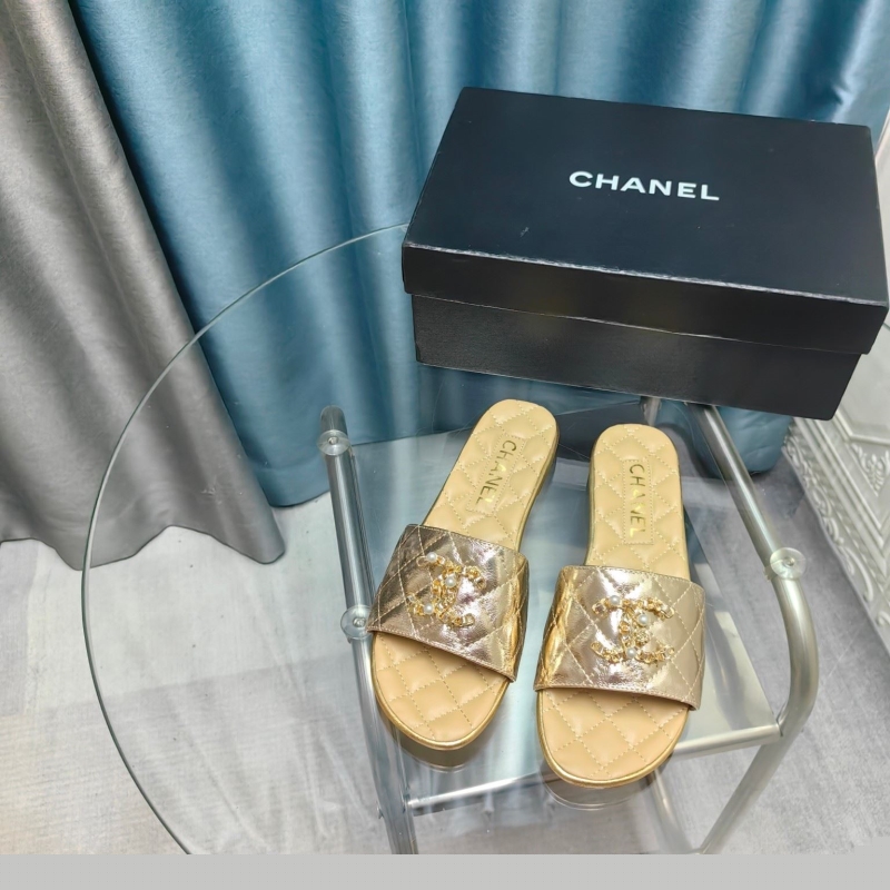 Ch*el slippers